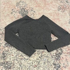 Gray athletic Long Sleeve Crop Top